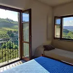 Agriturismo Rio Sordo Барбареско